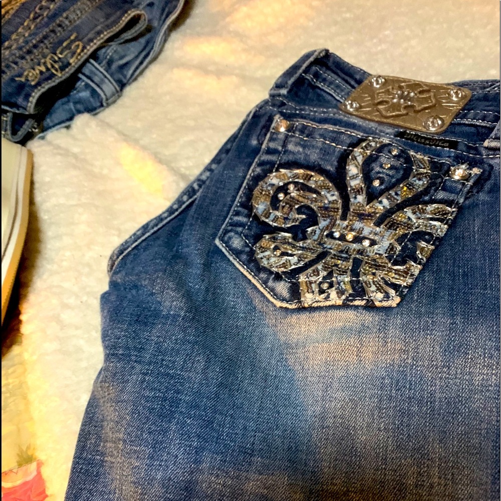 Jeans
